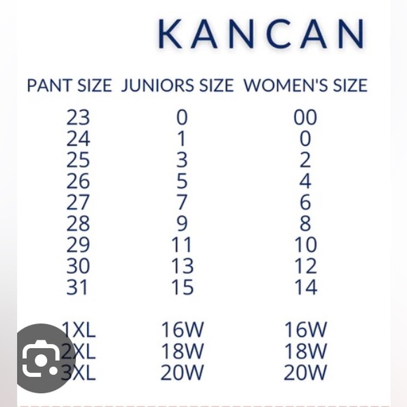 KanCan, Size 10, Black, Distressed Jean - NWT - Picture 10 of 11